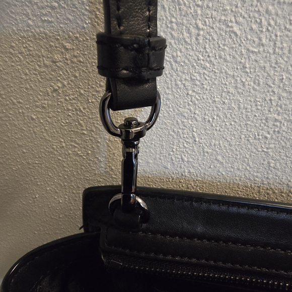 Small Black Michael Kors Purse - Picture 5 of 12